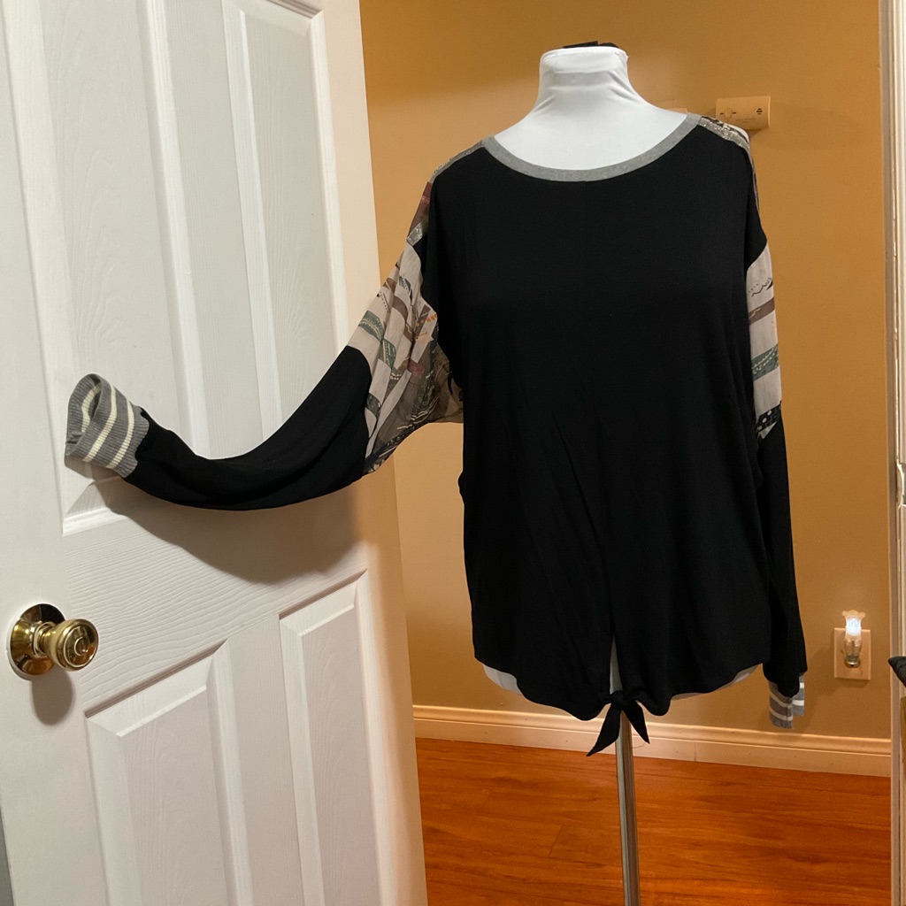 Tiny, Size Xl